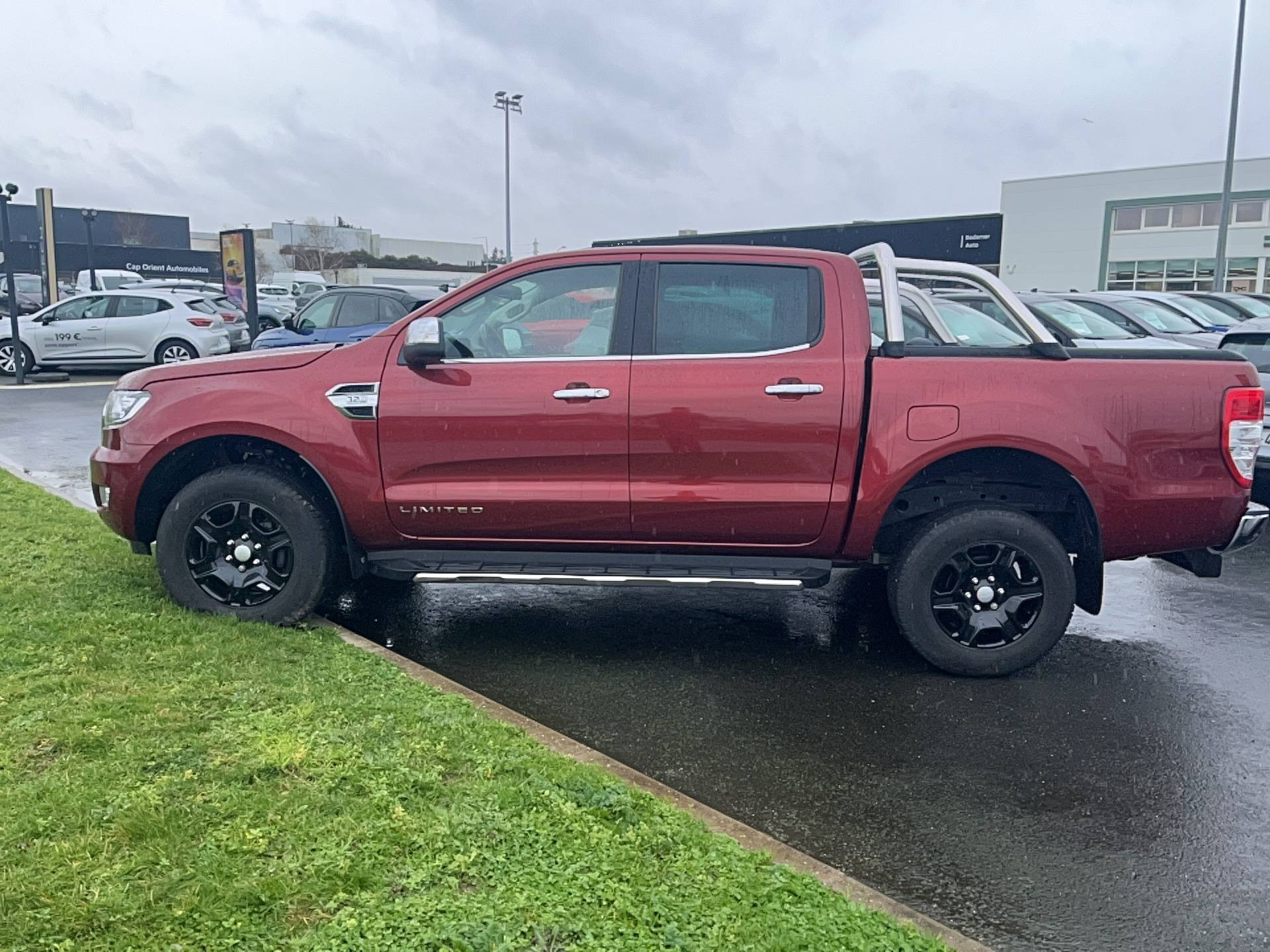 Vente en ligne Ford Ranger Double Cabine  3.2 TDCi 200 4X4 BVA6 au prix de 32 990 €