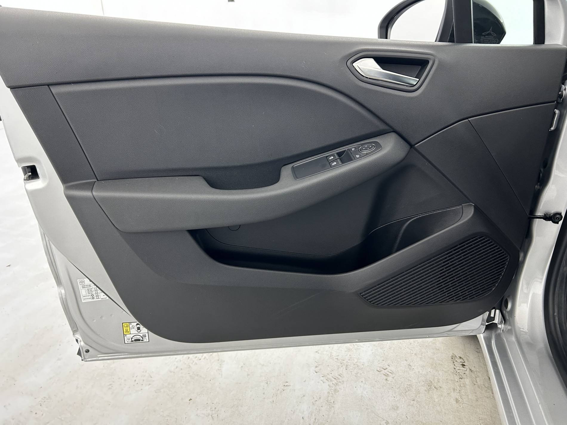 Vente en ligne Renault Clio 5 Clio TCe 90 au prix de 14 990 €