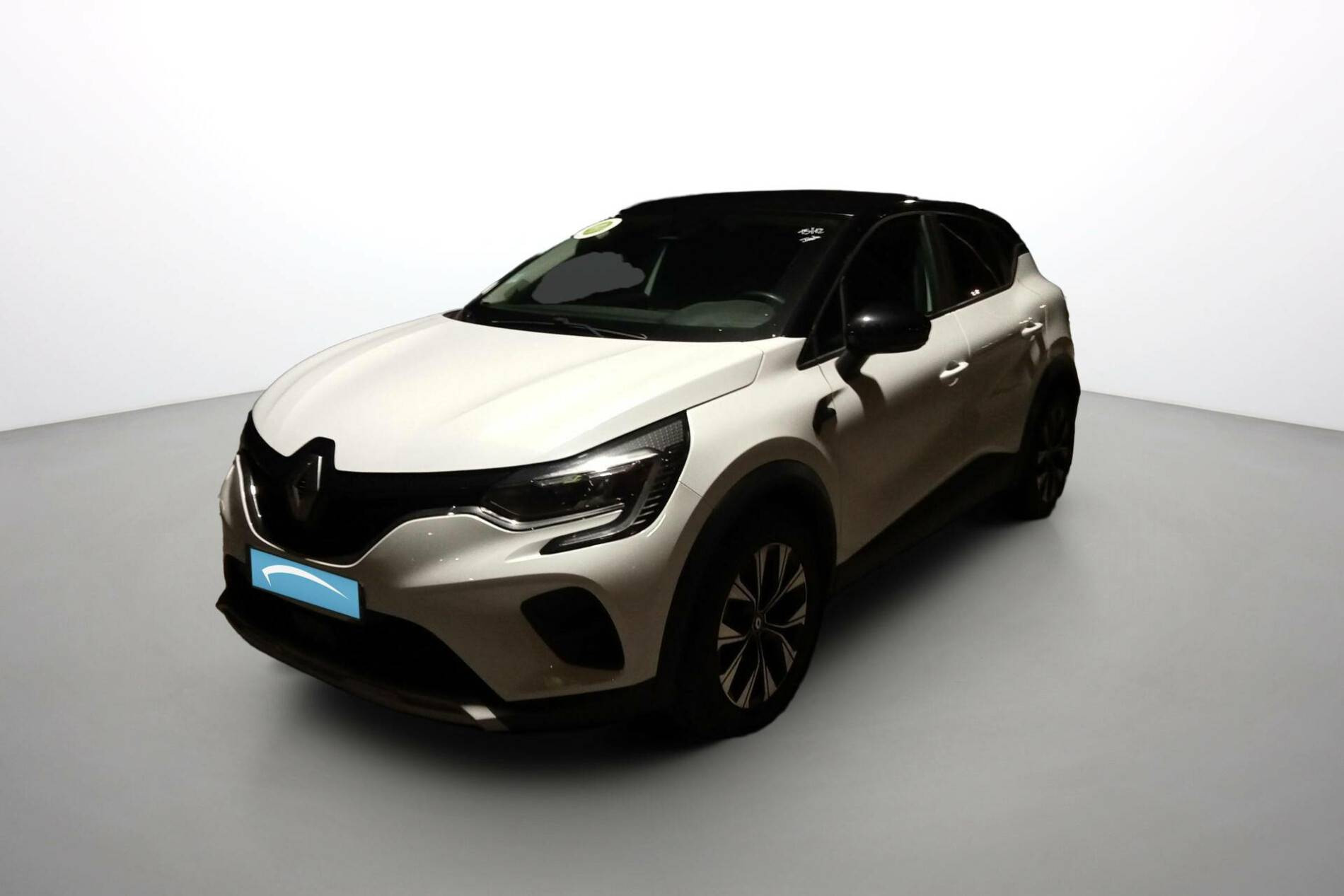 Renault Captur  E-Tech full hybrid 145 occasion de 2023 en vente à Lorient