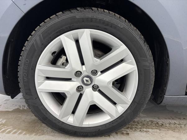 Vente en ligne Renault Clio 5 Clio E-Tech 140 - 21N au prix de 16 500 €