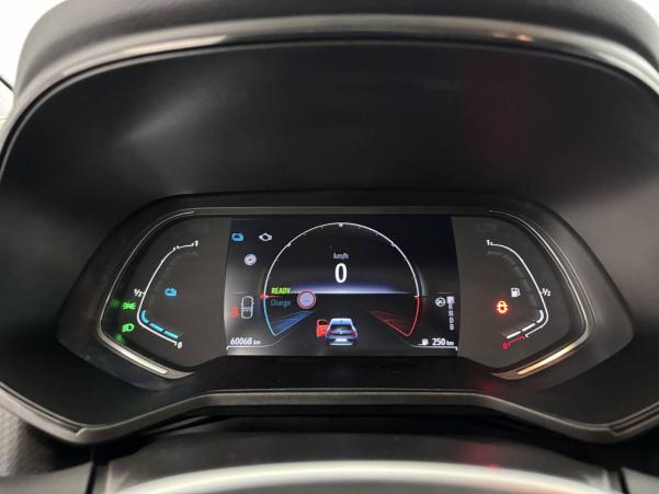 Vente en ligne Renault Clio 5 Clio E-Tech 140 - 21N au prix de 16 500 €
