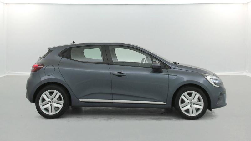 Vente en ligne Renault Clio 5 Clio E-Tech 140 - 21N au prix de 16 500 €