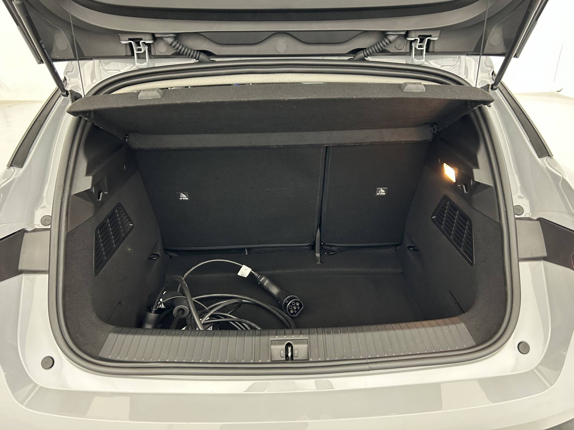 Vente en ligne Renault Megane E-Tech  EV60 220 ch super charge au prix de 21 490 €