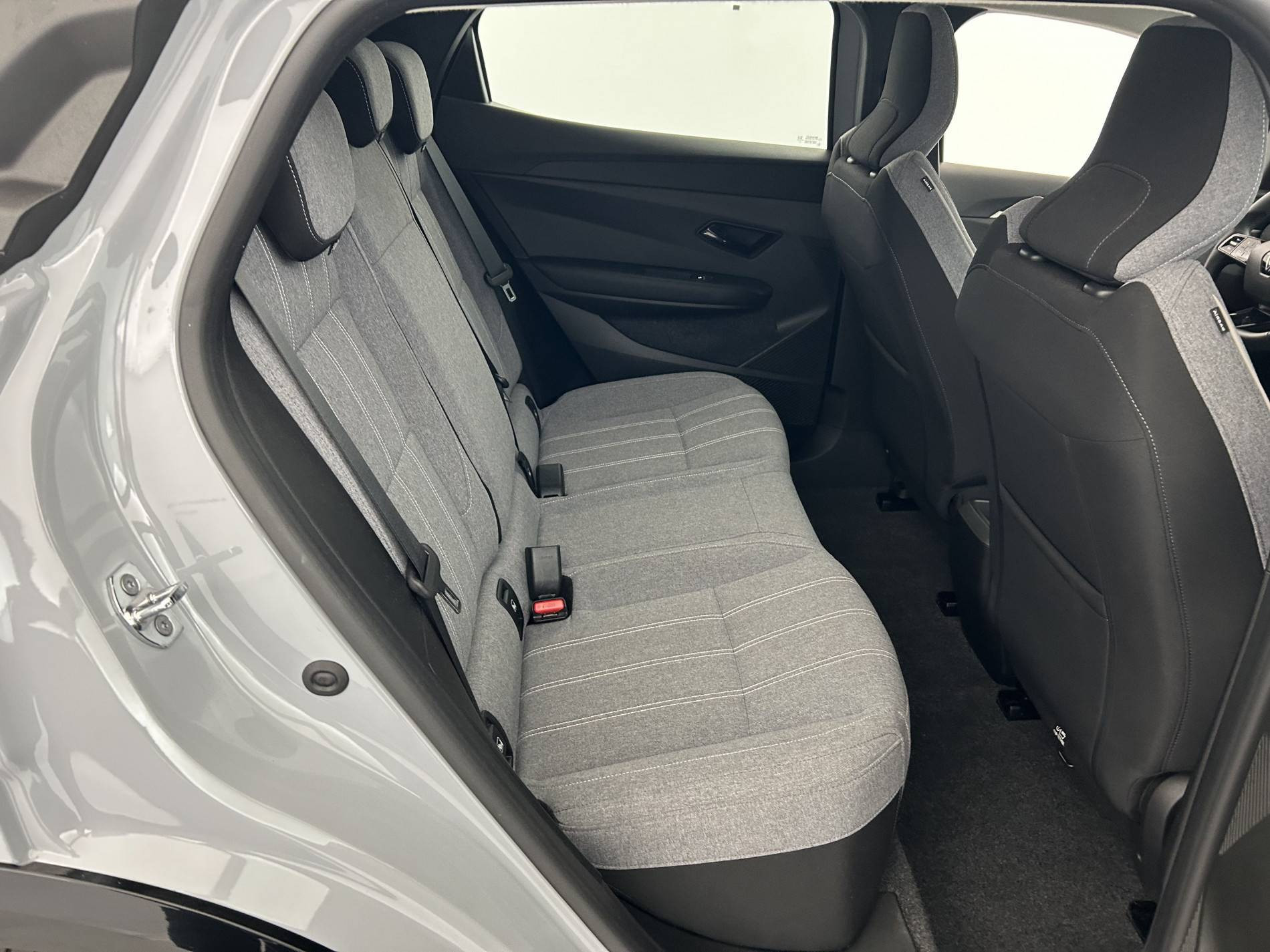 Vente en ligne Renault Megane E-Tech  EV60 220 ch super charge au prix de 21 490 €