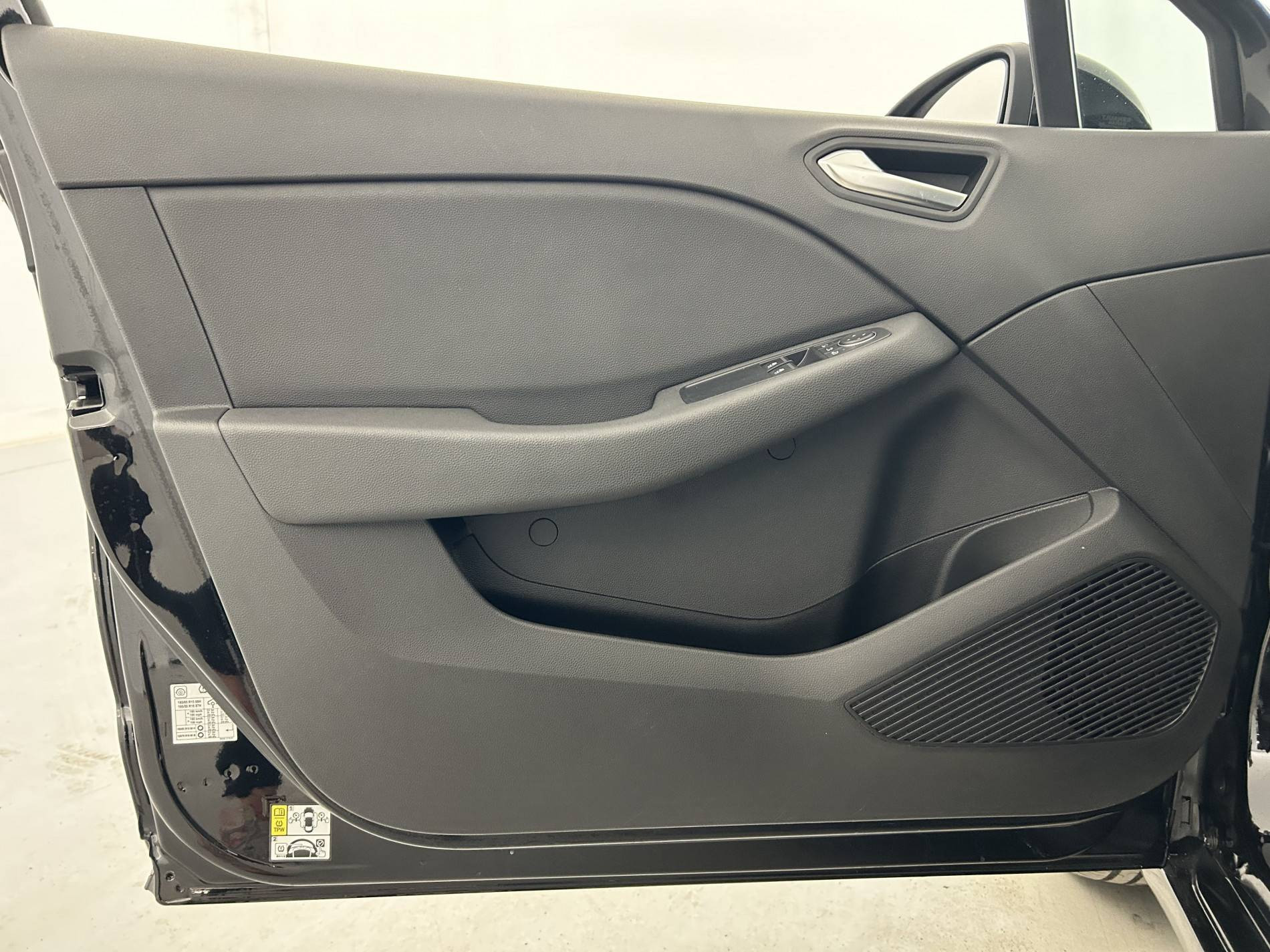 Vente en ligne Renault Clio 5 Clio TCe 100 au prix de 14 490 €