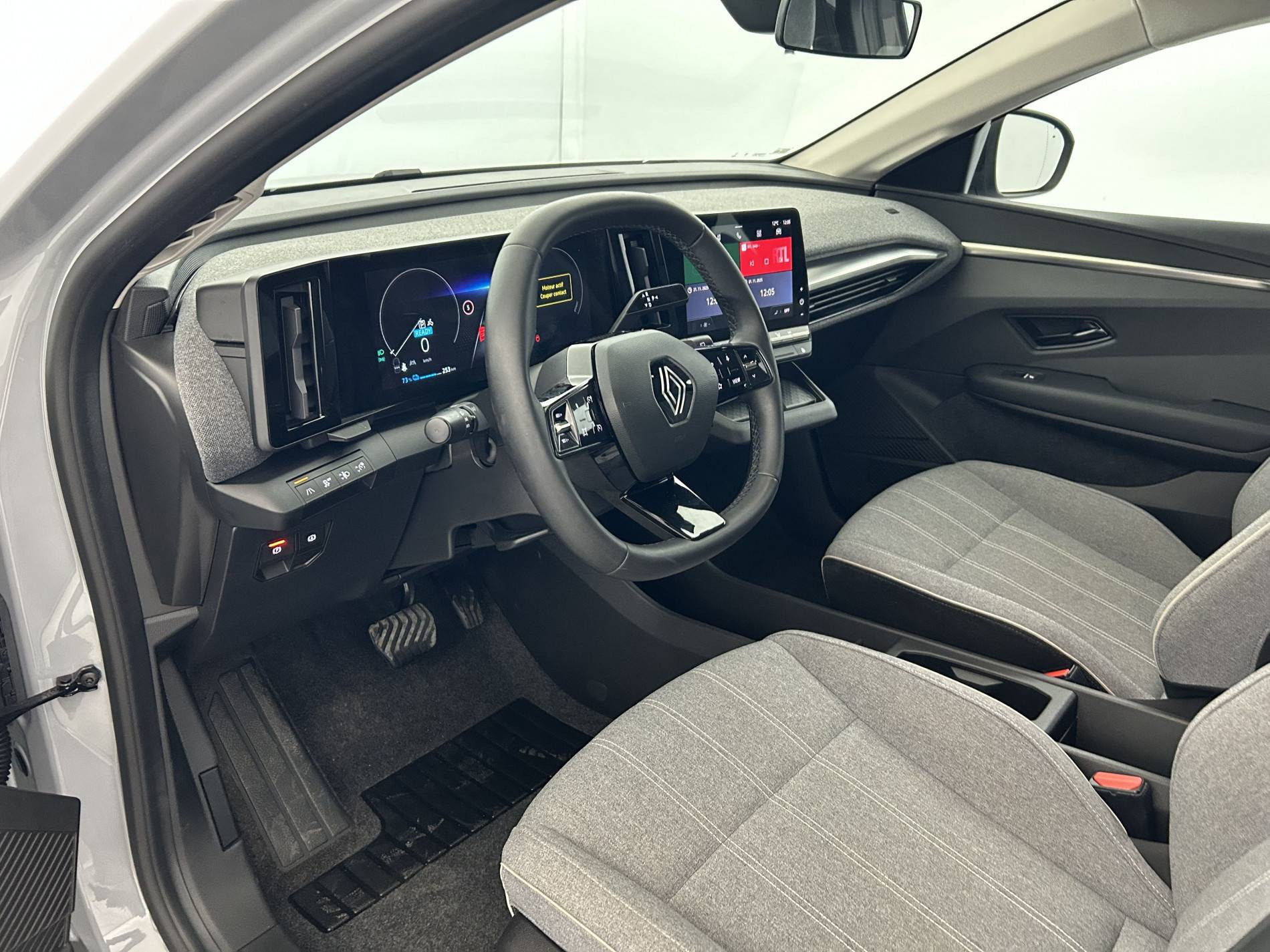 Vente en ligne Renault Megane E-Tech  EV60 220 ch super charge au prix de 21 490 €