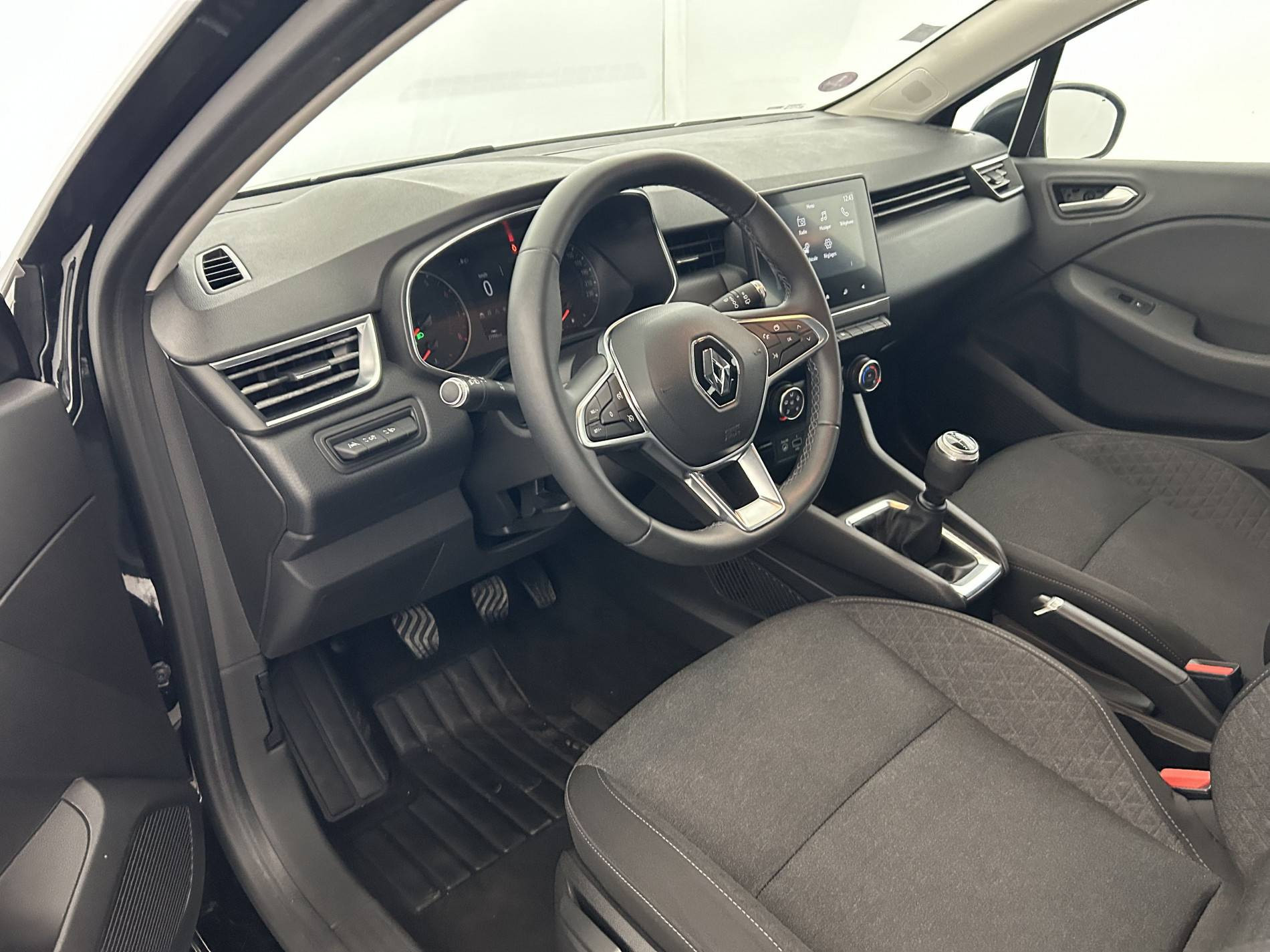 Vente en ligne Renault Clio 5 Clio TCe 100 au prix de 14 490 €