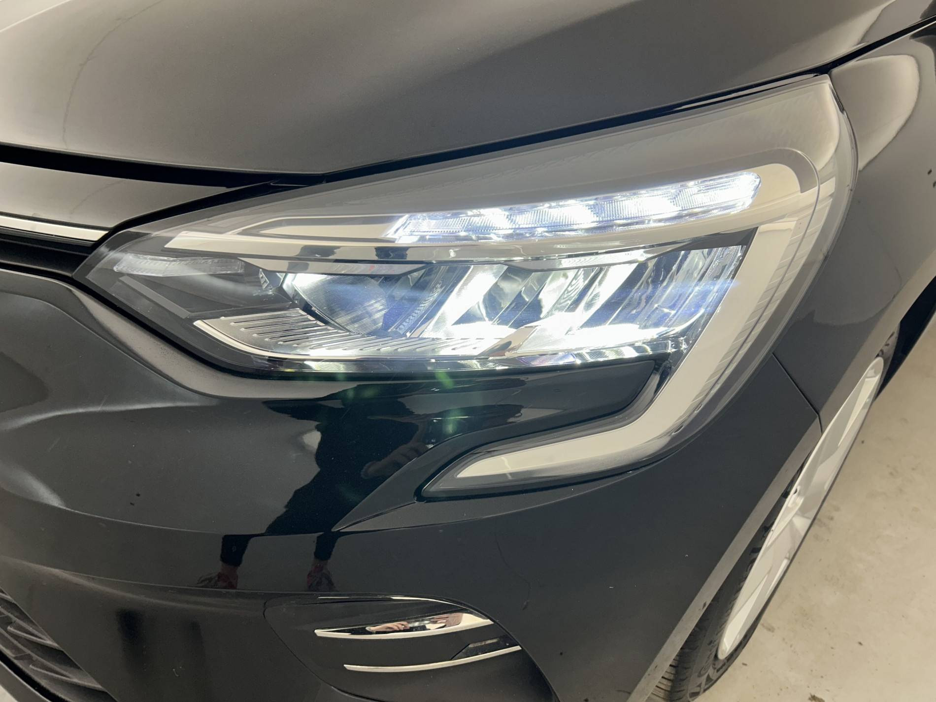 Vente en ligne Renault Clio 5 Clio TCe 100 au prix de 14 490 €