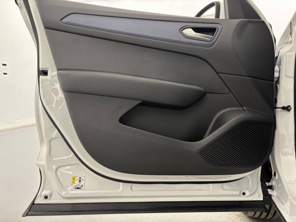 Vente en ligne Renault Arkana  E-Tech 145 au prix de 19 900 €