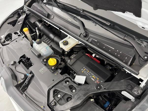 Vente en ligne Renault Trafic 3 Fourgon TRAFIC FGN L1H1 3000 KG BLUE DCI 130 au prix de 24 990 €