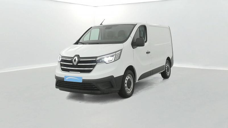 Vente en ligne Renault Trafic 3 Fourgon TRAFIC FGN L1H1 3000 KG BLUE DCI 130 au prix de 24 990 €