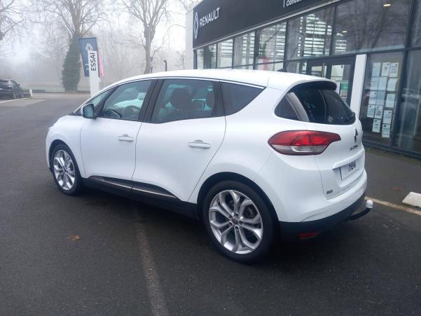 Vente en ligne Renault Scenic 4 Scenic Blue dCi 120 EDC au prix de 16 990 €