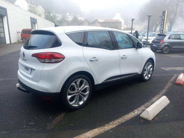 Vente en ligne Renault Scenic 4 Scenic Blue dCi 120 EDC au prix de 16 990 €