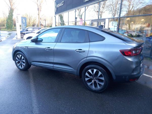 Vente en ligne Renault Arkana  TCe 140 EDC - 22 au prix de 21 990 €
