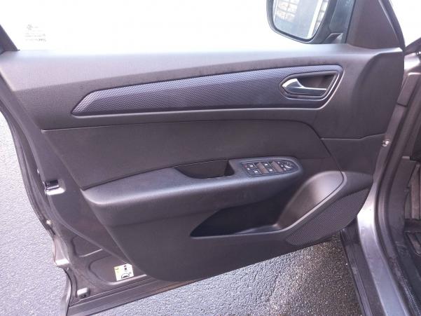 Vente en ligne Renault Arkana  mild hybrid 140 EDC FAP - 22 au prix de 21 990 €