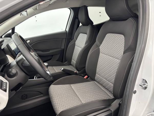 Vente en ligne Renault Clio 5 Clio TCe 90 au prix de 15 990 €