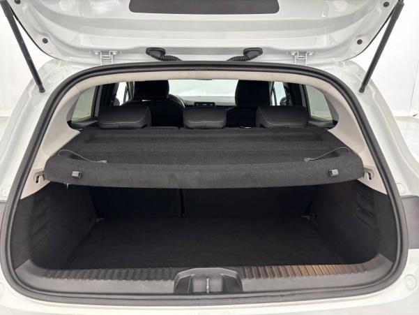 Vente en ligne Renault Clio 5 Clio TCe 90 au prix de 15 990 €