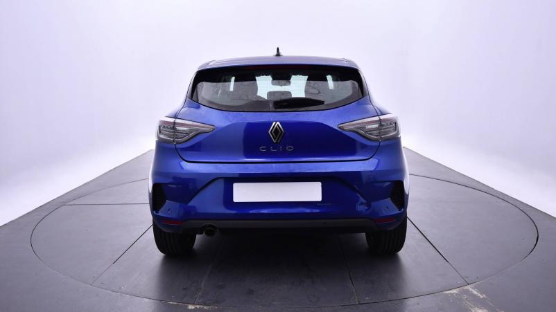 Vente en ligne Renault Clio 5 Clio TCe 90 au prix de 15 990 €