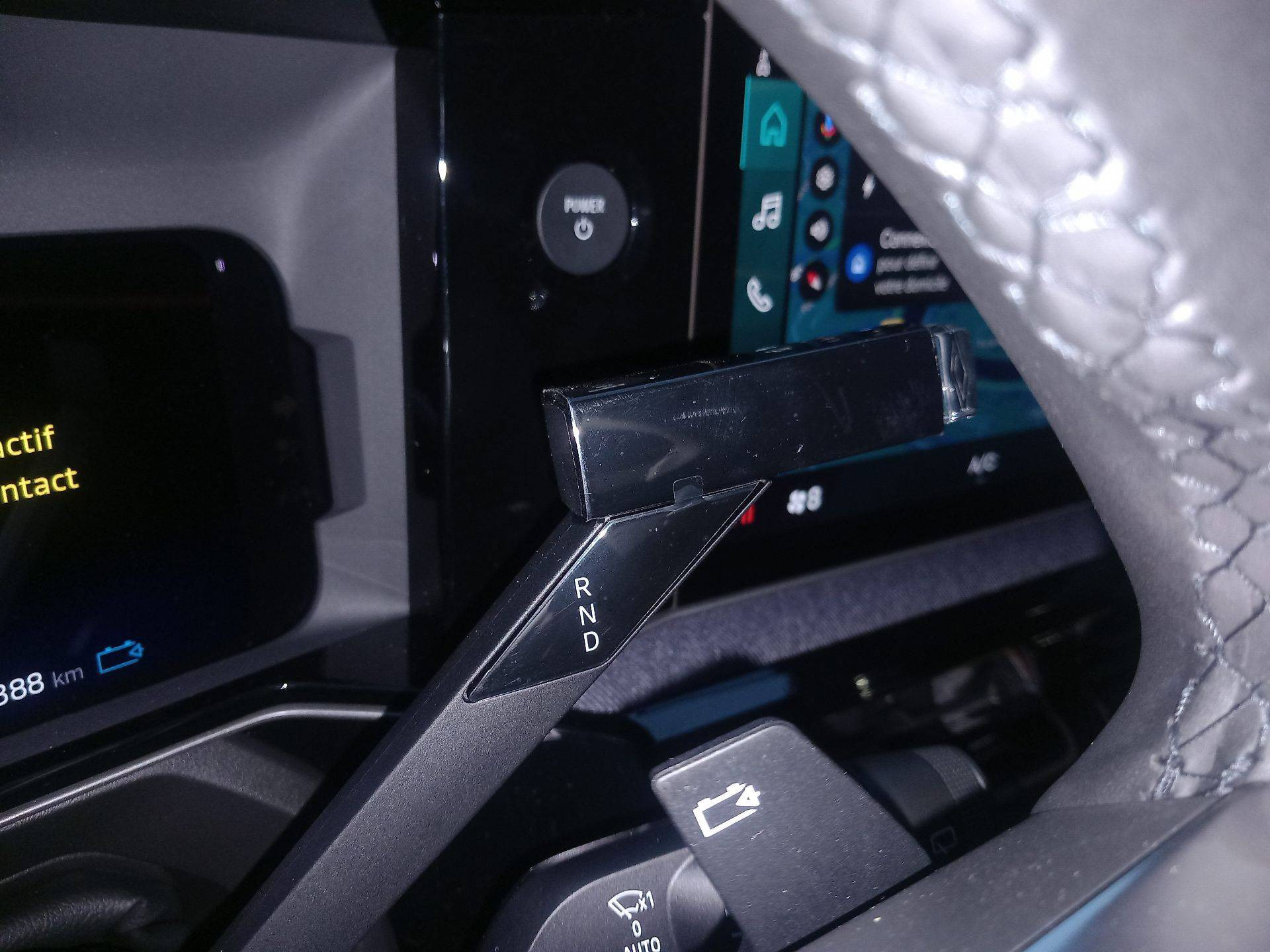 Vente en ligne Renault R4 E-Tech  150 ch autonomie confort au prix de 34 990 €