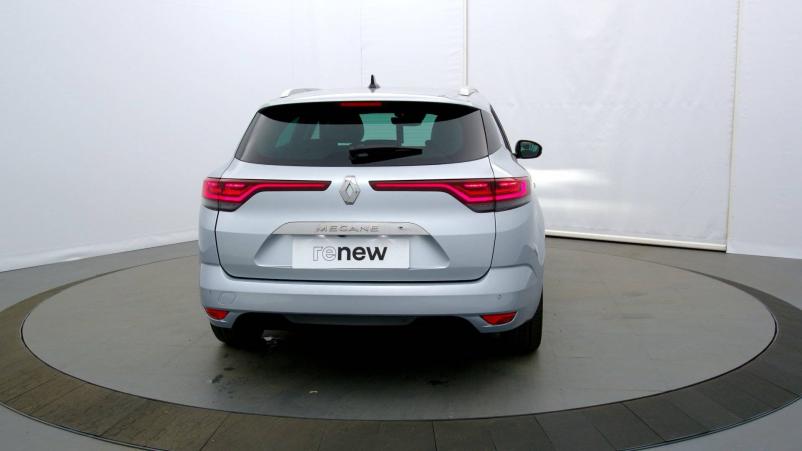 Vente en ligne Renault Megane 4 Estate  Blue dCi 115 EDC au prix de 24 990 €