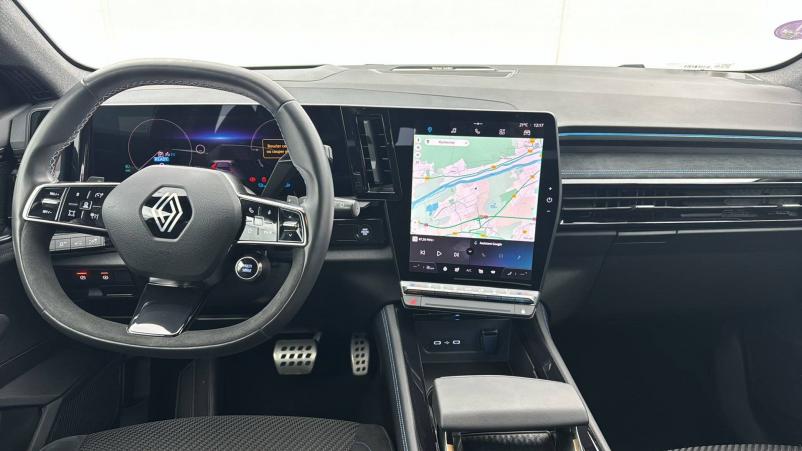 Vente en ligne Renault Austral  E-Tech hybrid 200 au prix de 37 990 €
