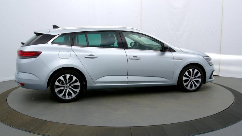 Vente en ligne Renault Megane 4 Estate  Blue dCi 115 EDC au prix de 24 990 €