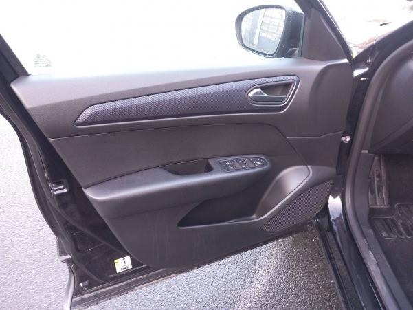 Vente en ligne Renault Arkana  mild hybrid 140 EDC FAP - 22 au prix de 21 990 €