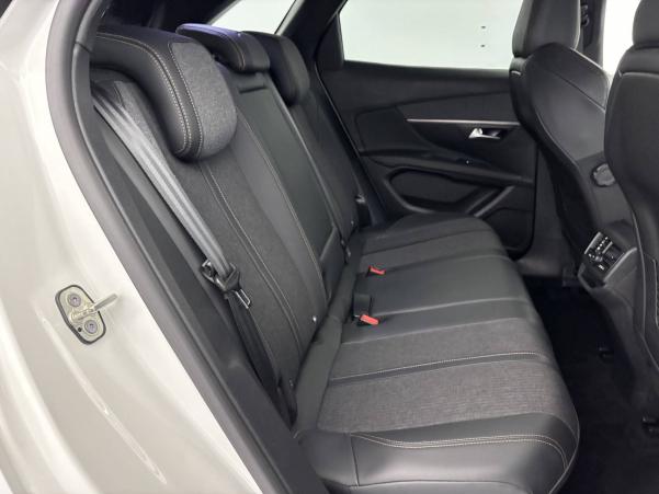 Vente en ligne Peugeot 3008  BlueHDi 130ch S&S EAT8 au prix de 18 790 €