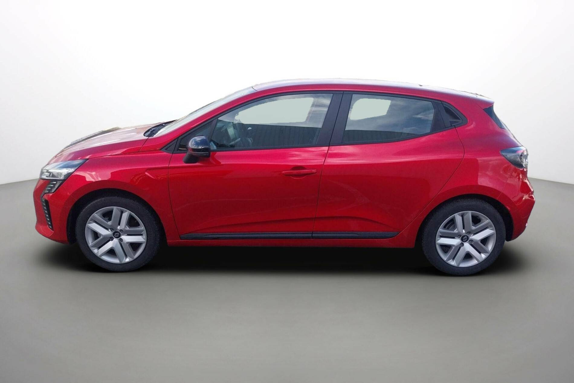 Vente en ligne Renault Clio 5 Clio E-Tech full hybrid 145 ch GSR2 au prix de 19 990 €