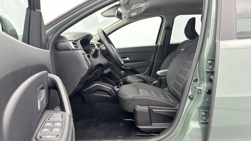 Vente en ligne Dacia Duster  Blue dCi 115 4x2 au prix de 21 990 €