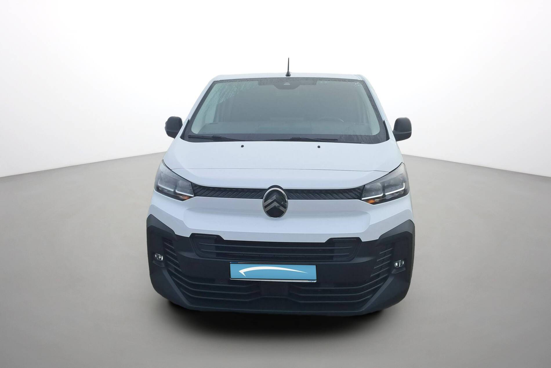 Vente en ligne Citroën Jumpy Fourgon JUMPY CAB APPROFONDIE M BLUEHDI 145 S&S EAT8 au prix de 30 990 €