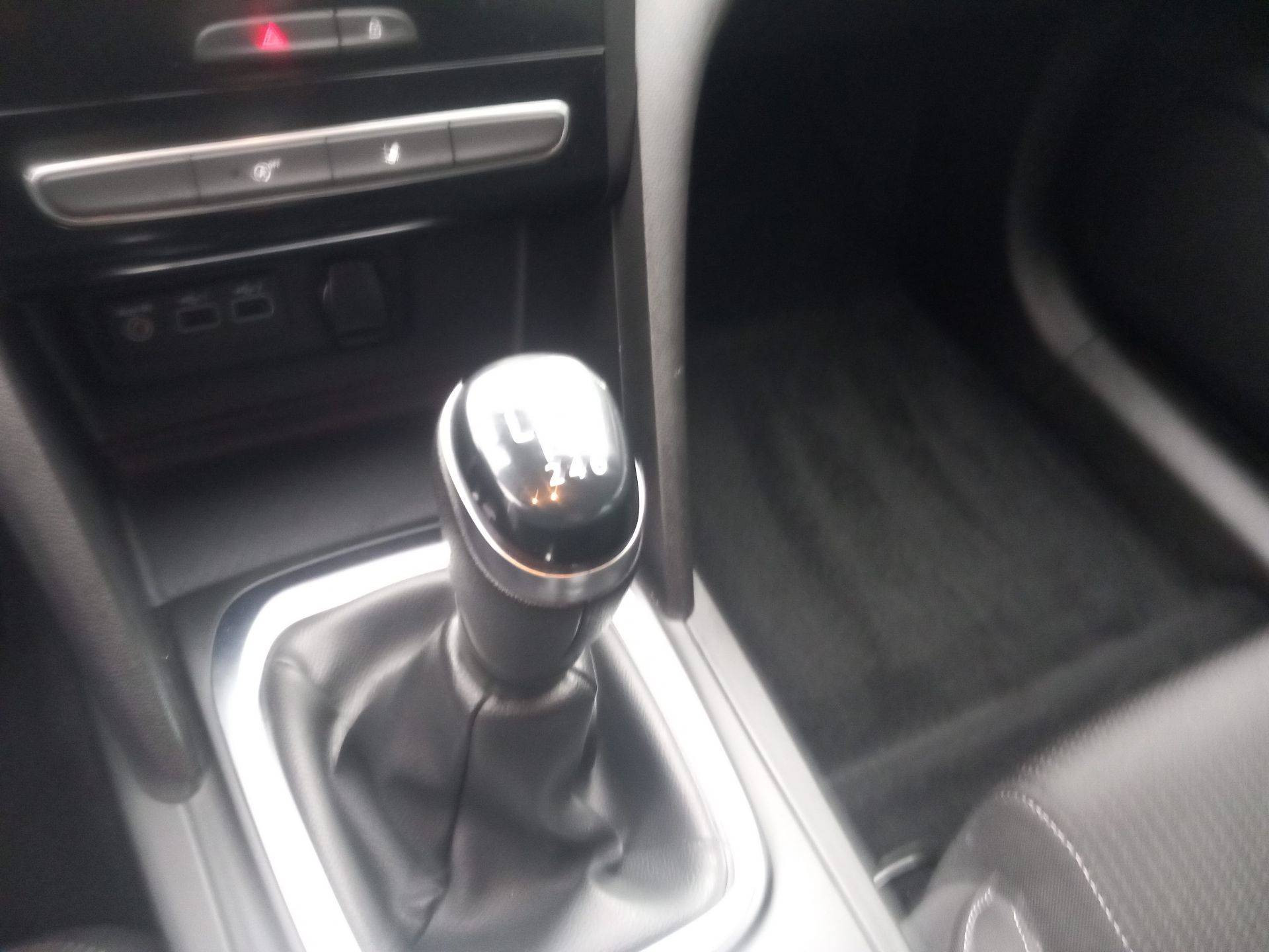 Vente en ligne Renault Megane 4 Mégane IV Berline Blue dCi 115 au prix de 14 490 €