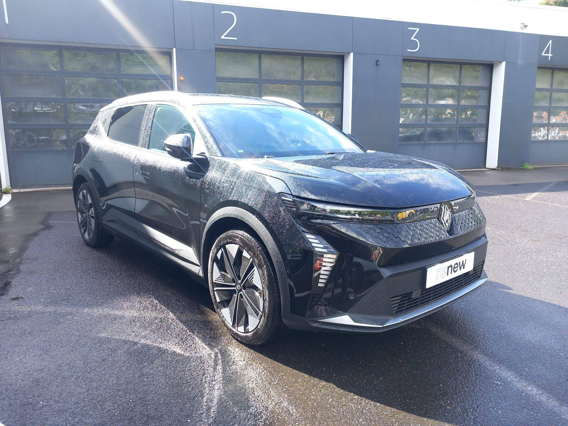 Vente en ligne Renault Scenic E-Tech  220 ch grande autonomie au prix de 42 990 €