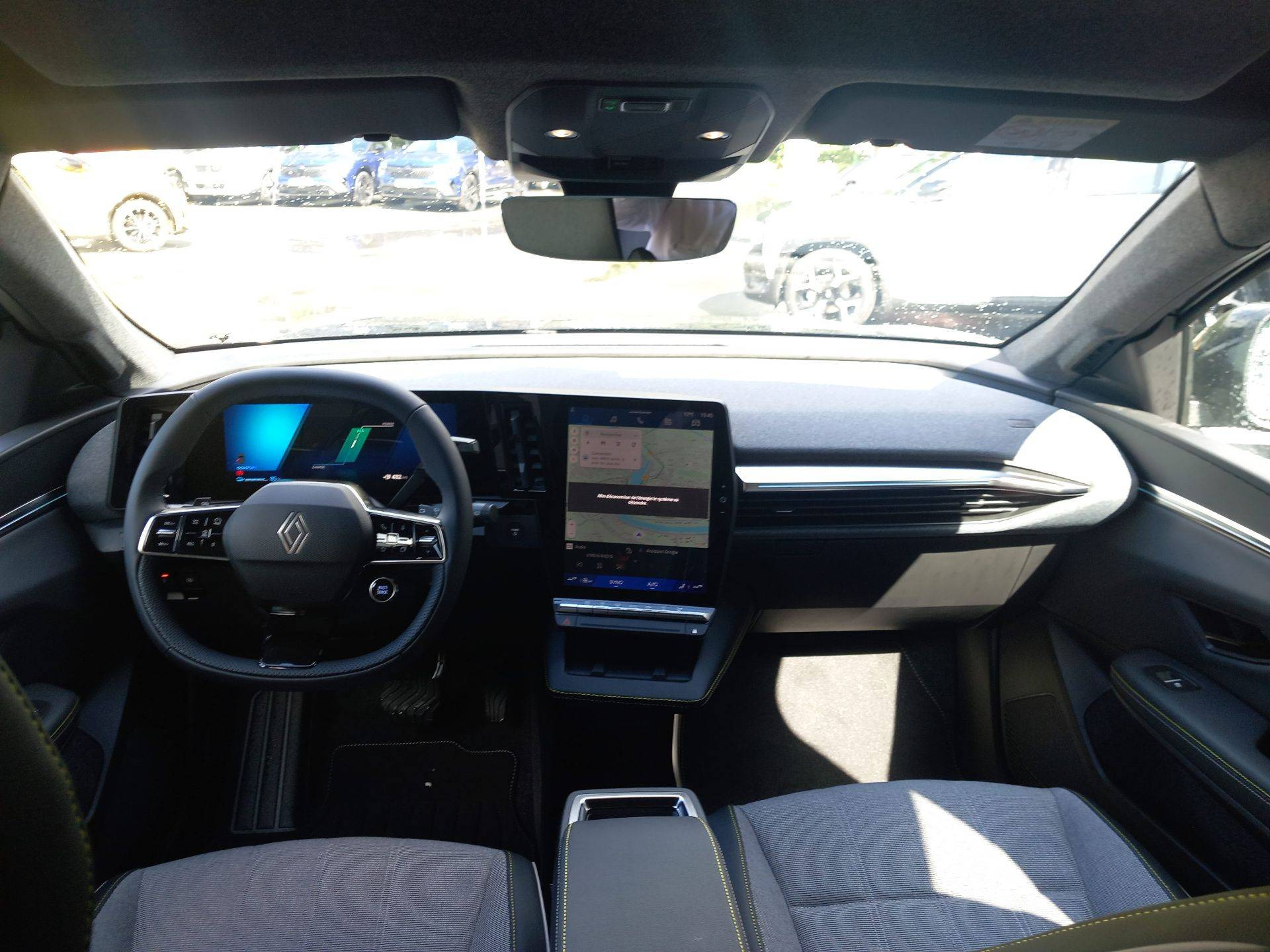 Vente en ligne Renault Scenic E-Tech  220 ch grande autonomie au prix de 42 990 €