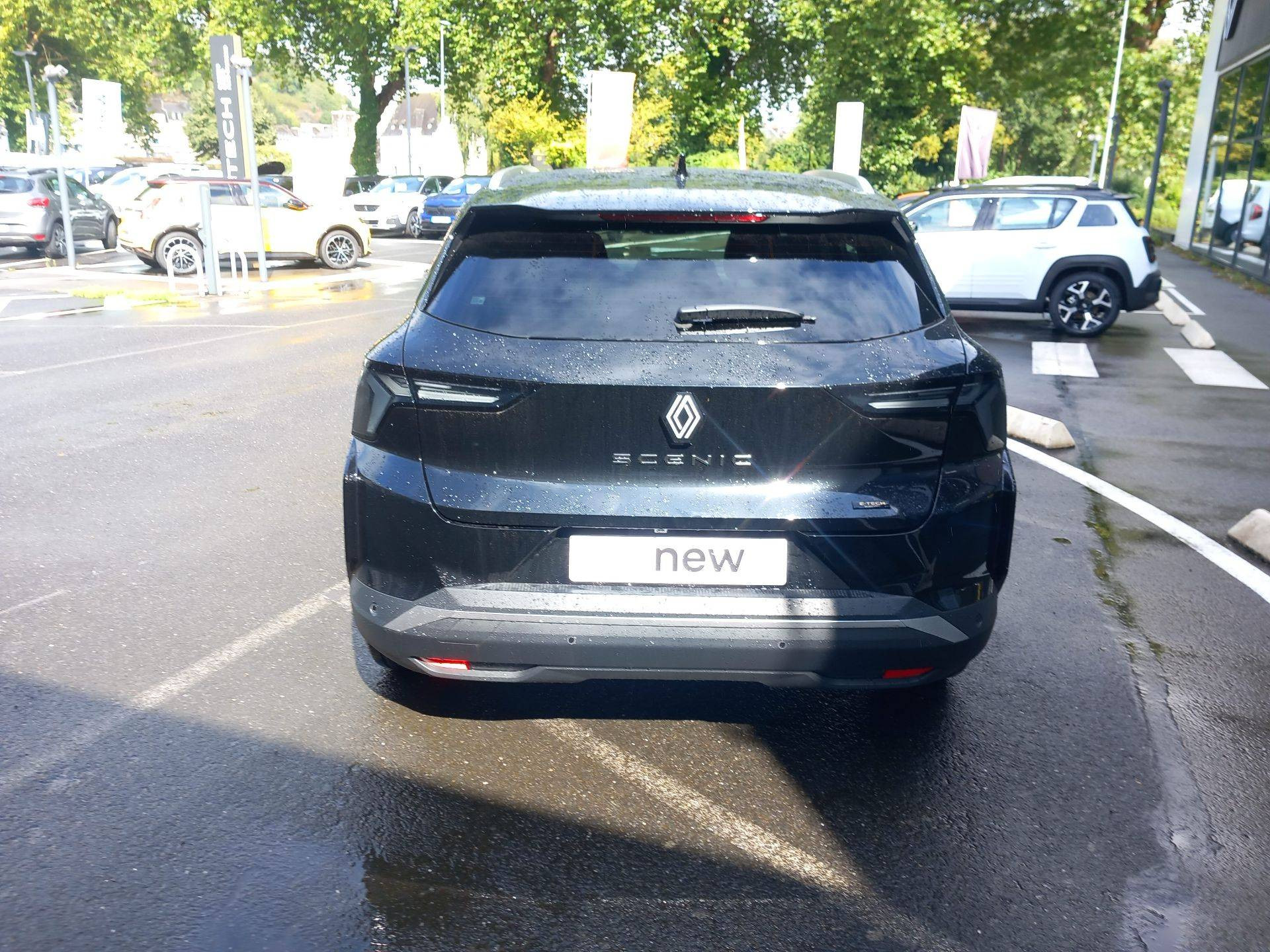 Vente en ligne Renault Scenic E-Tech  220 ch grande autonomie au prix de 42 990 €