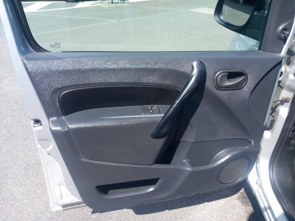Vente en ligne Renault Kangoo  dCi 90 Energy au prix de 11 990 €