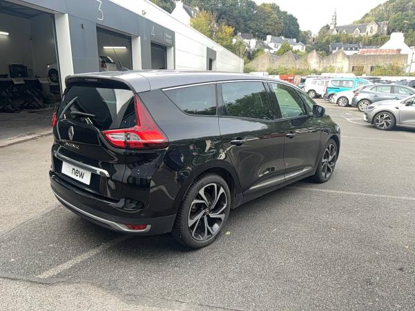 Vente en ligne Renault Grand Scenic 4 Grand Scenic Blue dCi 120 au prix de 19 990 €