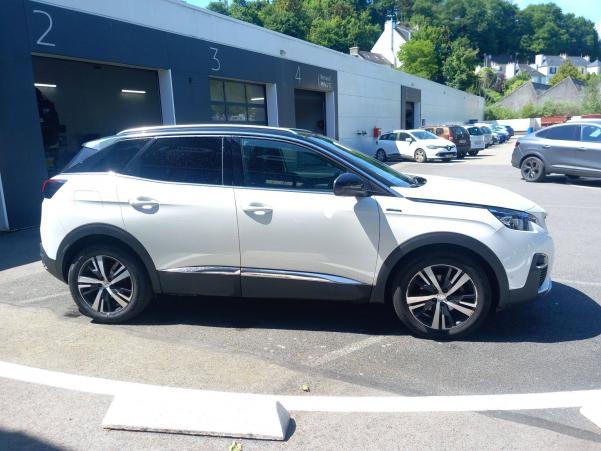 Vente en ligne Peugeot 3008  BlueHDi 130ch S&S EAT8 au prix de 18 990 €