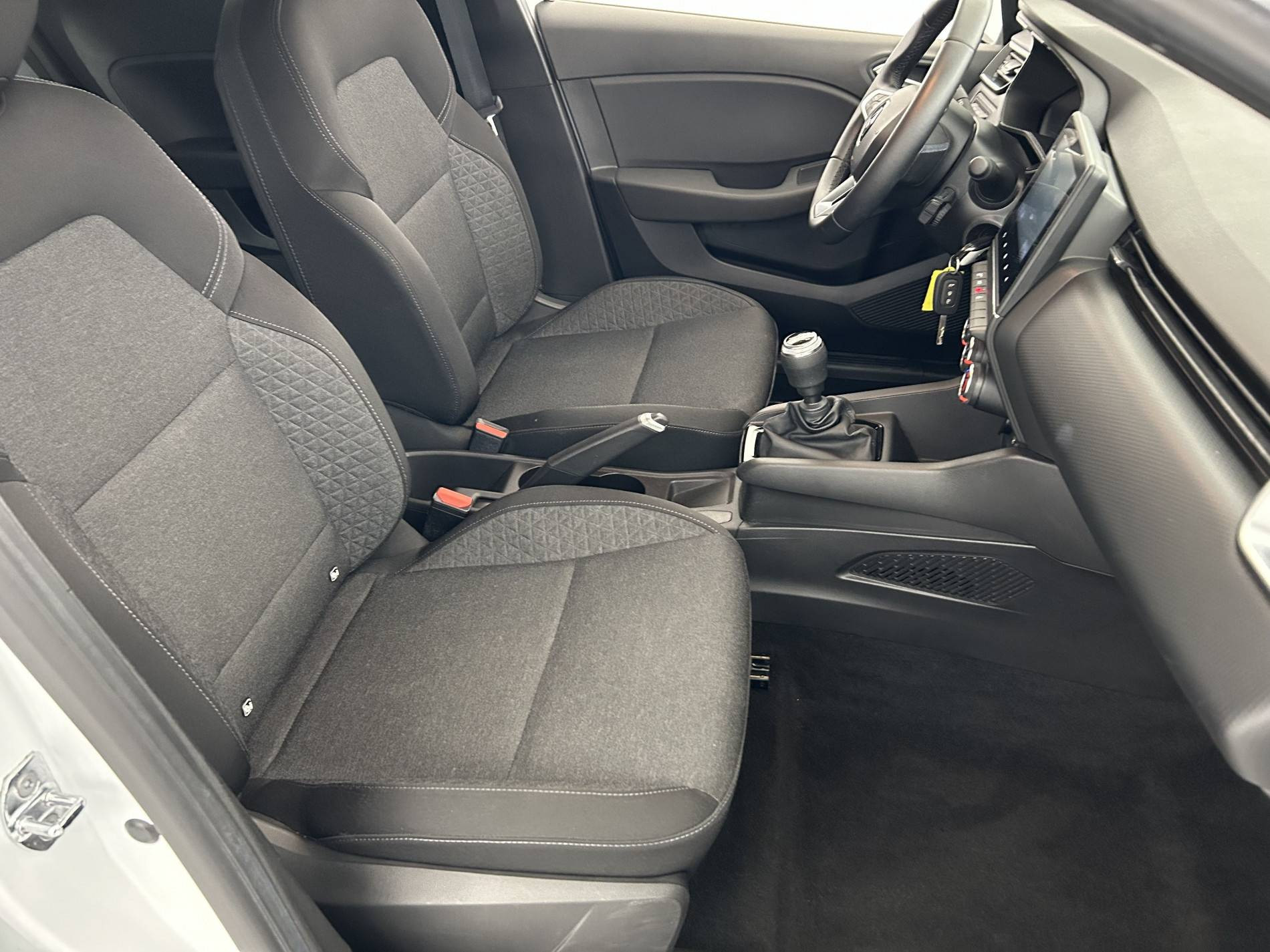 Vente en ligne Renault Clio 5 Clio Blue dCi 100 - 21N au prix de 14 490 €