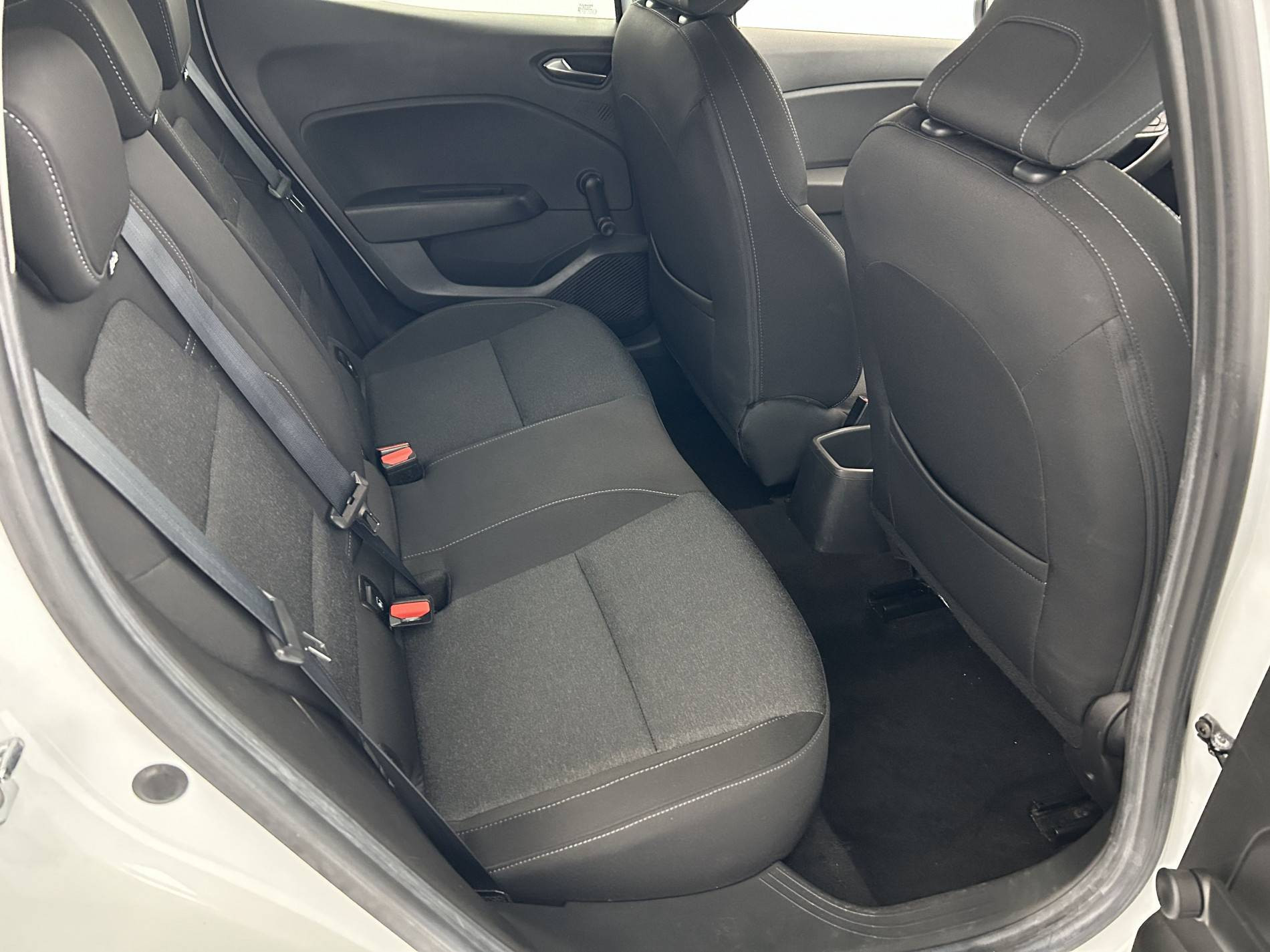 Vente en ligne Renault Clio 5 Clio Blue dCi 100 - 21N au prix de 14 490 €