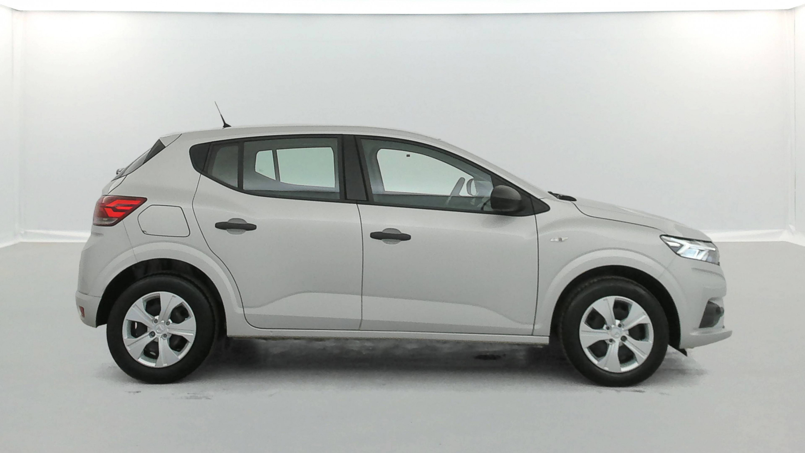 Vente en ligne Dacia Sandero 3  ECO-G 100 - 22 au prix de 12 490 €