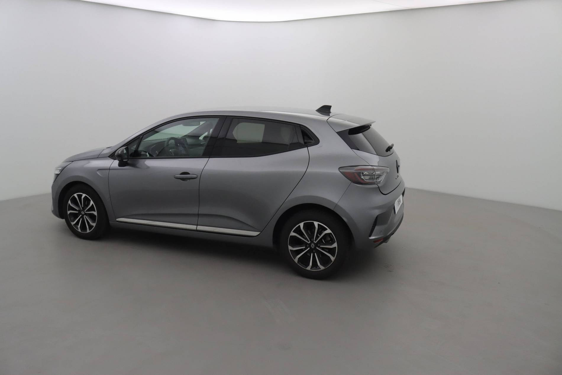 Vente en ligne Renault Clio 5 Clio TCe 90 ch GSR2 au prix de 18 990 €