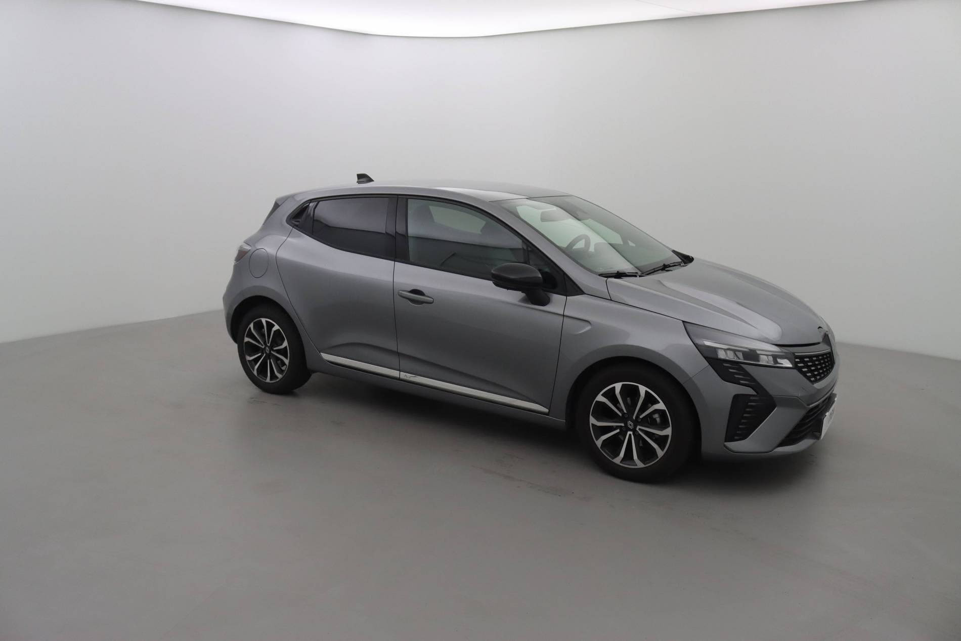 Vente en ligne Renault Clio 5 Clio TCe 90 ch GSR2 au prix de 18 990 €