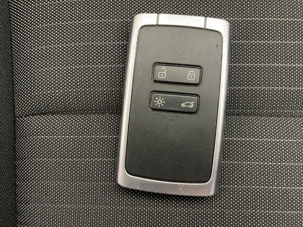 Vente en ligne Renault Arkana  TCe 140 EDC - 22 au prix de 20 990 €