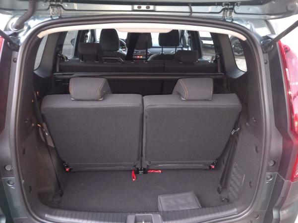 Vente en ligne Dacia Jogger  Hybrid 140 7 places GSR2 au prix de 26 990 €