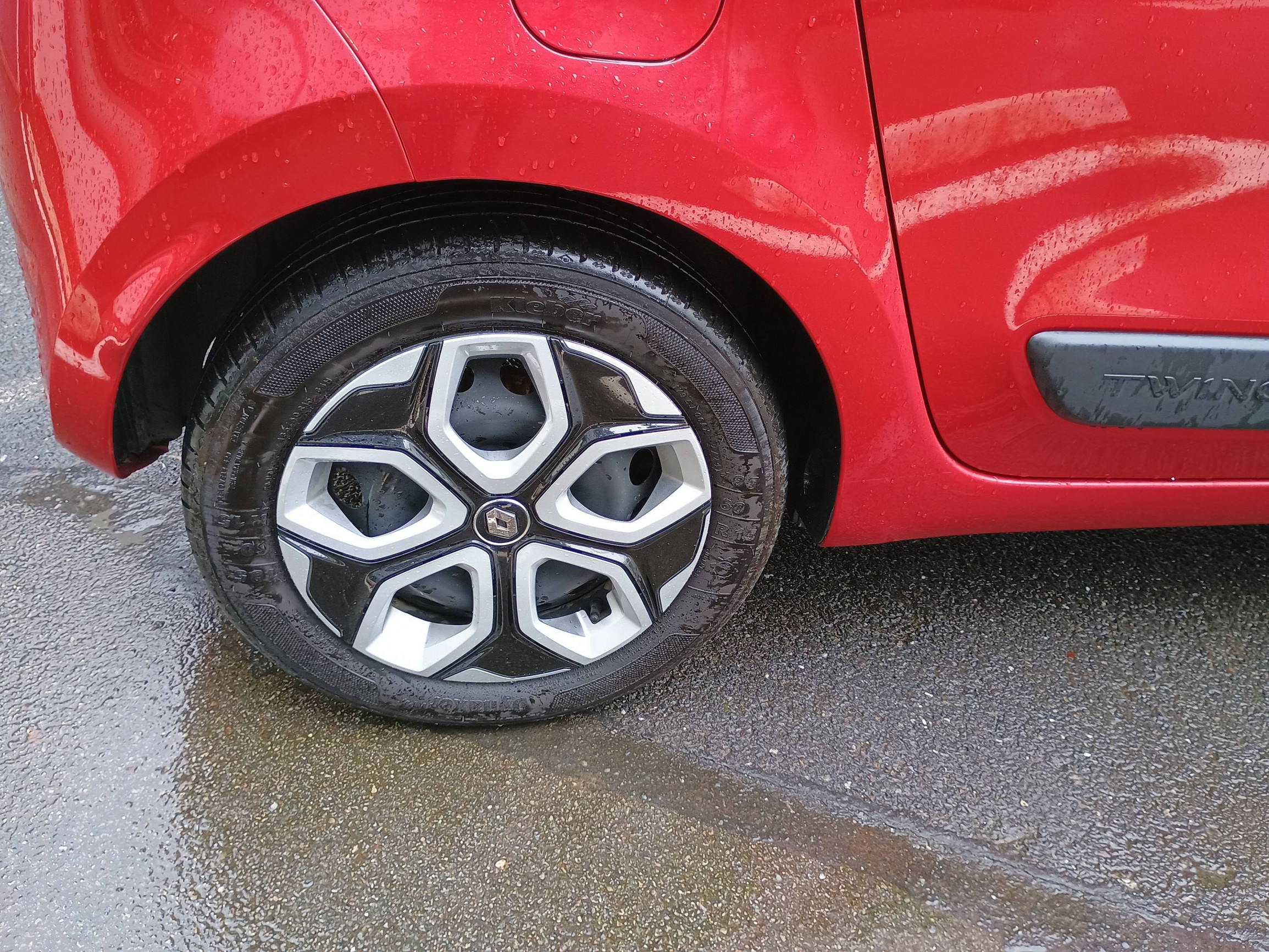 Vente en ligne Renault Twingo 3  SCe 65 au prix de 11 990 €