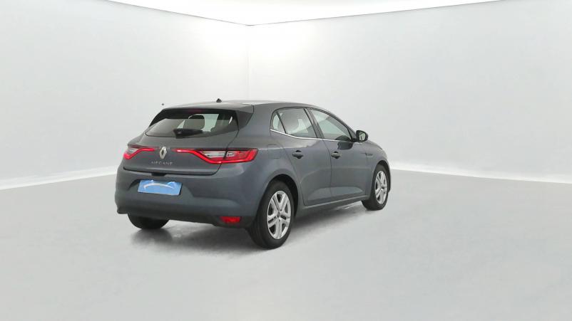 Vente en ligne Renault Megane 4 Mégane IV Berline Blue dCi 115 EDC au prix de 14 490 €