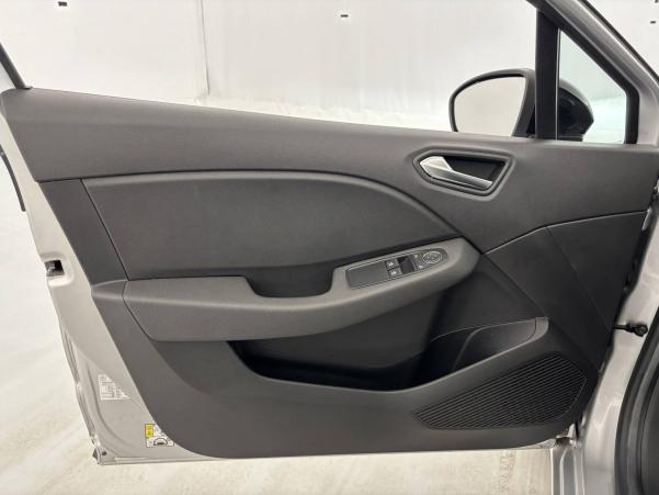 Vente en ligne Renault Clio 5 Clio TCe 90 au prix de 15 290 €
