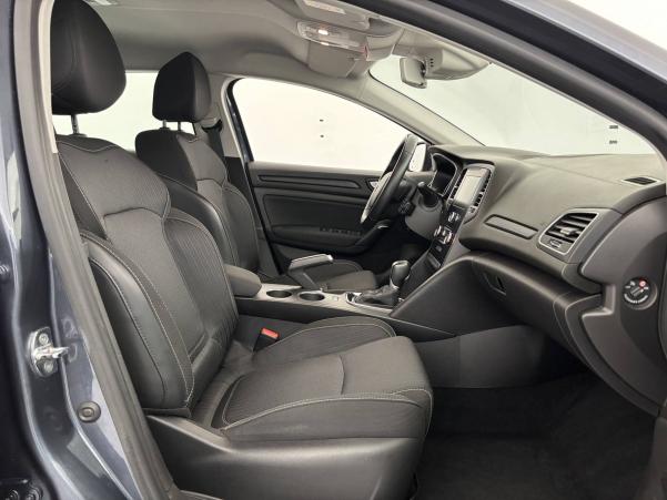 Vente en ligne Renault Megane 4 Mégane IV Berline Blue dCi 115 EDC au prix de 14 490 €