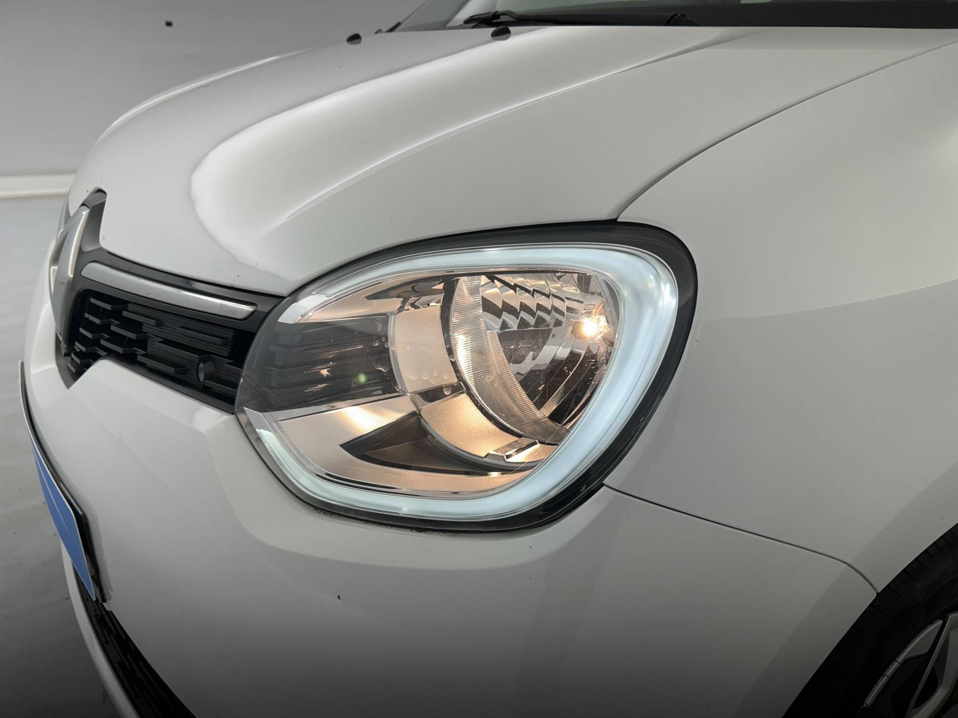 Vente en ligne Renault Twingo Electrique Twingo III E-Tech au prix de 10 990 €